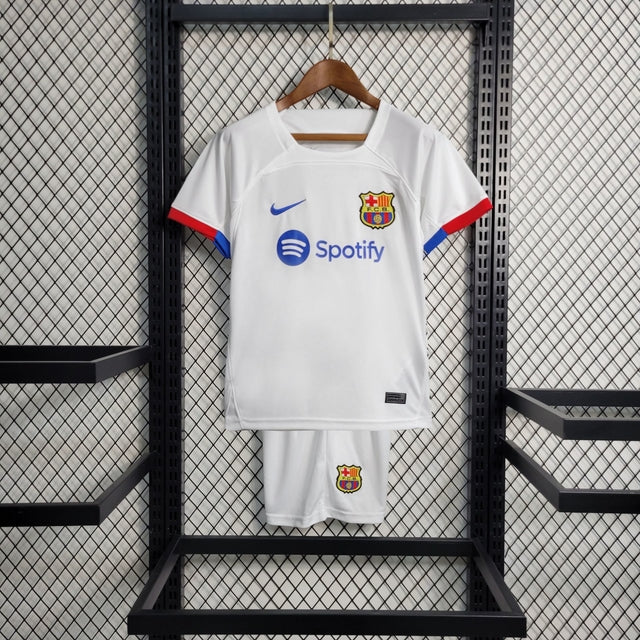 Kit Infantil Barcelona Away 23/24 Camisa + Shorts Adidas Unissex - Branca