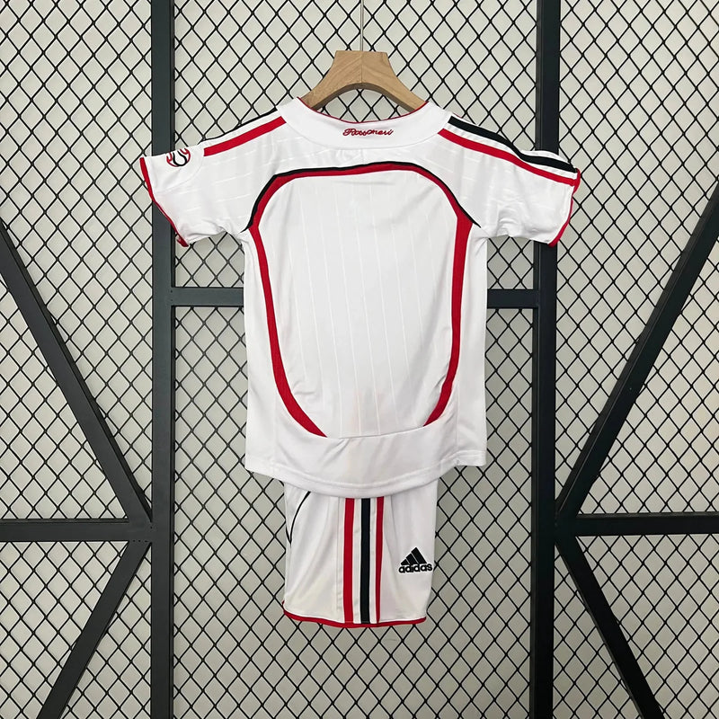 Camisa Ac Milan Retrô Away 2006/07 - Torcedor Infantil Branca