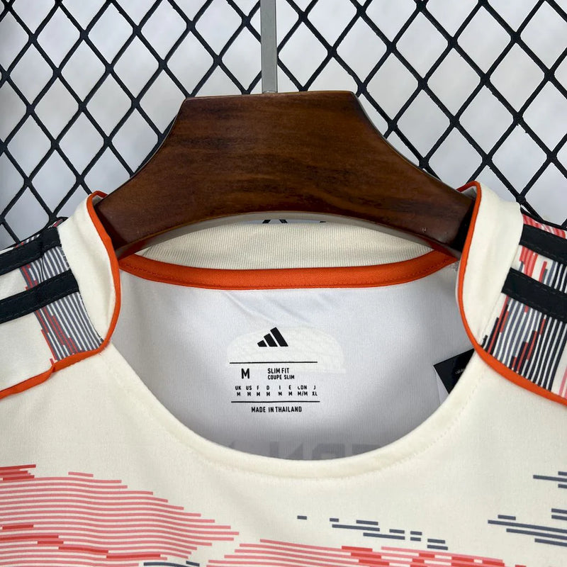 Camisa Bayern Munchen Away 25/26 - Torcedor Masculina Branca e Laranja