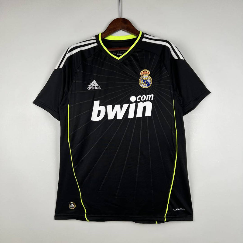 Real Madrid 2010-11 Kaká Visitante