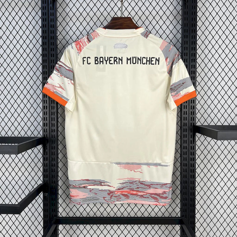 Camisa Bayern Munchen Away 25/26 - Torcedor Masculina Branca e Laranja