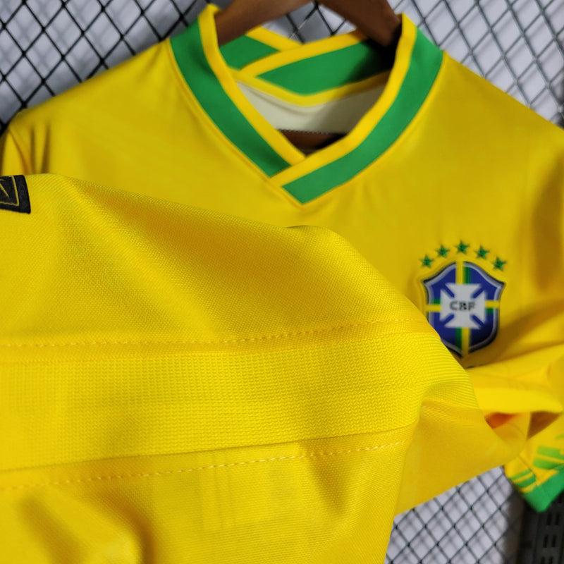 CAMISA DA SELEÇÃO DO BRASIL  22/23 AMARELO EDIÇÃO CRISTO