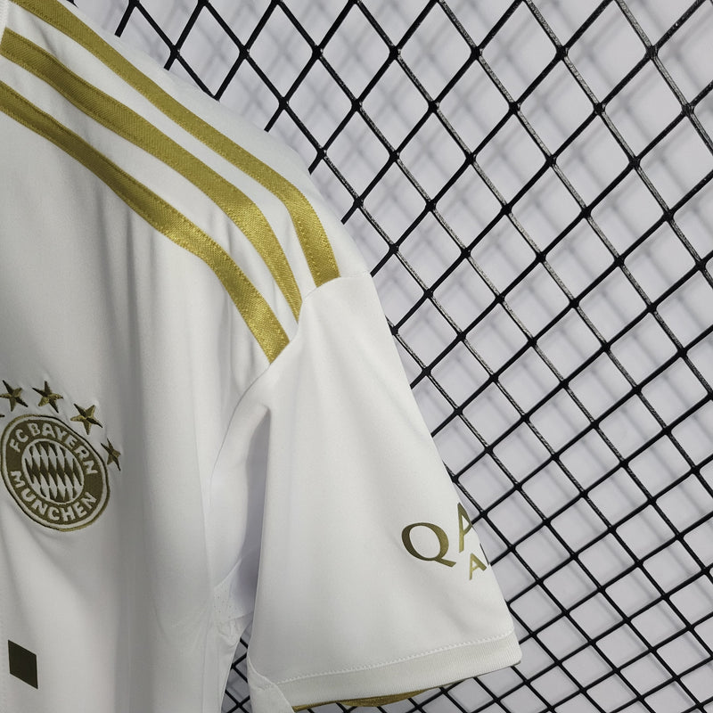 CAMISA DO BAYERN MUNCHEM 22/23 BRANCO