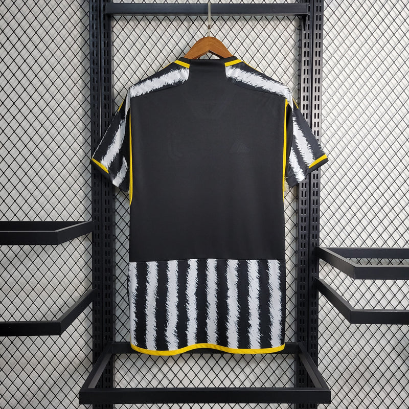 CAMISA DA JUVENTUS 23/24 BRANCO E AMARELO